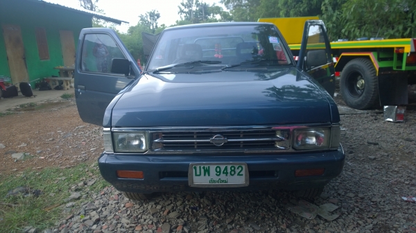 ขาย รถกระบะ NISSAN BIG-M ปี 39