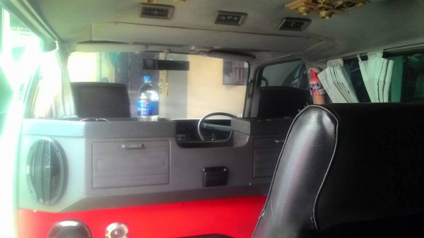 ขายรถตู้NISSAN URVAN  ปี90