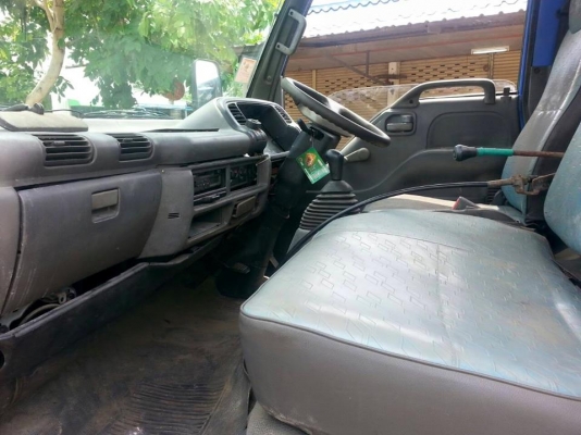 ขาย6ล้อหัวแคชซี ISUZU NKR130เทอร์โบ ปี48 ห้างแท้ ยาว4.30เมตร เอกสารพร้อมโอน สนใจโทร 090-8588220คุณนะ 093-3258446คุณบิว ID:narong498 หรือเข้าดูสินค้าอื่นๆได้ที่ www.truck.in.th/498 หรือเพจFacebook ณรงค์ ซื้อขายรถมือสอง (เว็บไซต์ส่วนตัว) หรือFacebook ตลาดรถ