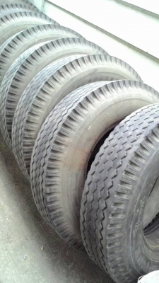 9.00-20 BRIDGESTON HIMILLER  ยางรถบันทุก tel.081-427-3941