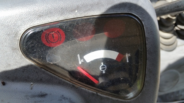 ขายด่วนรถยกKOMATSU FG25-15 ยก2.5ตันเสาสูง3เมตรงาสไลย์ได้รถนอกนำเข้ายังไม่เคยใช้งานในเมืองไทยเลย=รุ่นใหม่ขายถูกๆๆ