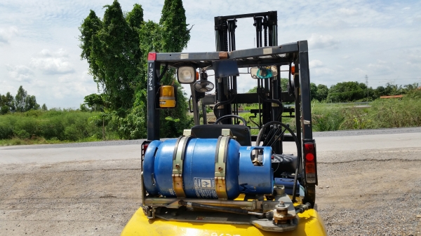 ขายด่วนรถยกKOMATSU FG25-15 ยก2.5ตันเสาสูง3เมตรงาสไลย์ได้รถนอกนำเข้ายังไม่เคยใช้งานในเมืองไทยเลย=รุ่นใหม่ขายถูกๆๆ