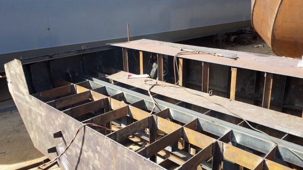 โป๊ะขุดลอก