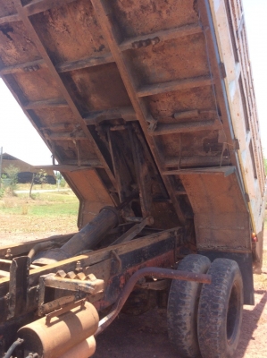 6ล้อ ISUZU ROCKY ดั๊ม เครื่อง160แรง กะบะยาว 3.80 ม. ช่วงล่างใหญ่ หัวดี เครื่องดี ครัทซีสวย รถพร้อมใช้งาน ขาย 435,000 บาท( ศุภากร 081-1903107 ,081-4252943)