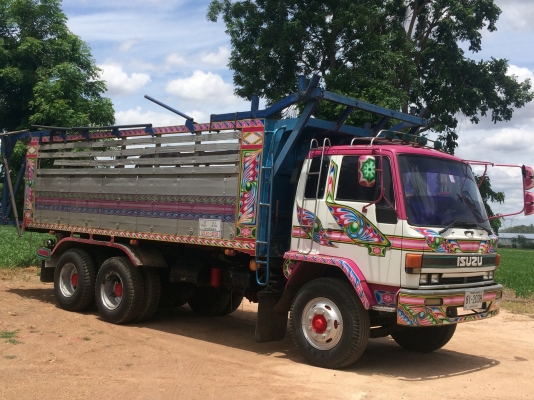 ขาย ISUZU Rocky สิบล้อสองเพลา ดั๊มพ์ สภาพดี พร้อมใช้