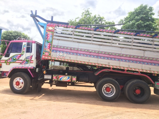 ขาย ISUZU Rocky สิบล้อสองเพลา ดั๊มพ์ สภาพดี พร้อมใช้