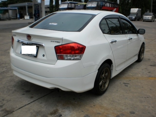 HONDA CITCITY 1.5V i-VTEC (ABS) 2011 HONDA CITCITY 1.5V i-VTEC (ABS) 2011