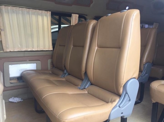 ขายรถตู้ดีเซล2.5ปี05แต่งวีไอพีแอร์บัสโทร0877758887นางเบสท์รถตู้ท่าพระ