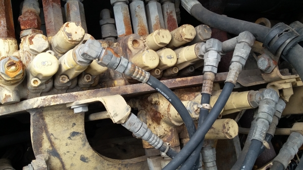 pc 30-7 พร้อมใช้งาน มีลายแย็ค ปั๊มนิ้ว คอลโทลสั้น pc 30-7 พร้อมใช้งาน มีลายแย็ค ปั๊มนิ้ว คอลโทลสั้น