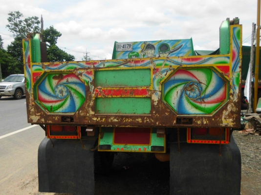 ขายรถบรรทุก 6 ล้อดั้ม อิซูซุร็อคกี้ เครื่อง 165 แรงม้า