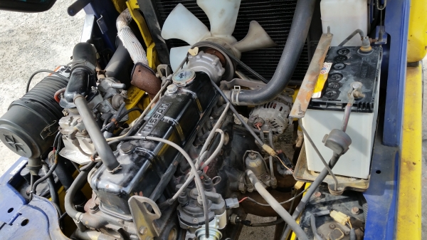 ขายด่วนรถยกKOMATSU FG25-12 ยก2.5ตันเสาสูง3เมตรรถนอกนำเข้ายังไม่เคยใช้งานในเมืองไทยเลย=รุ่นใหม่ขายถูกๆๆ