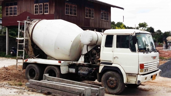 ขายรถโม่ปูน 10 ล้อ 7 คิว Hino FS 600B เครื่อง V8 8 สูบ 300 แรงม้า 3 เพลา