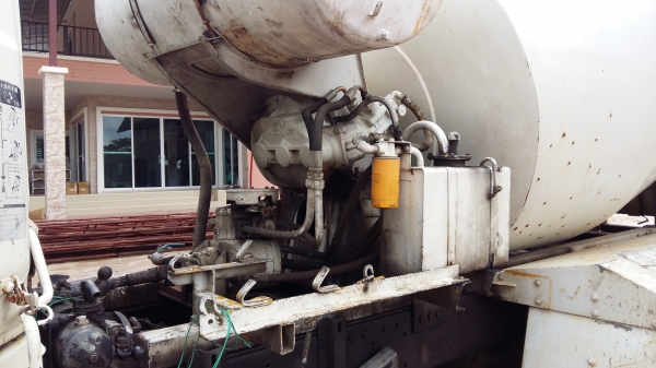 ขายรถโม่ปูน 10 ล้อ 7 คิว Hino FS 600B เครื่อง V8 8 สูบ 300 แรงม้า 3 เพลา