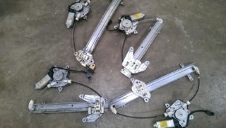 ขายรางกระจกไฟฟ้าnissan