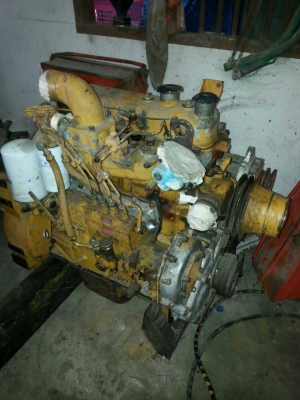 เครื่อง4D1052+4D105+เกียร์  เก่านอกครับ