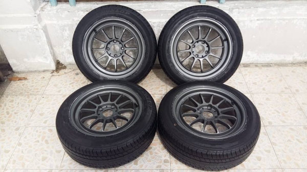 ขายล้อแม็กมือ2 racingtek c64 งาน apex wheel 15"พร้อมยางปี13สนใจติดต่อเล็กคลองสามครับ 081-3747940