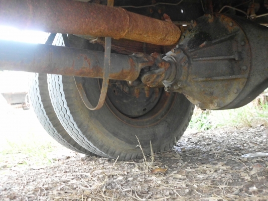 ขายรถบรรทุก 6 ล้อ อิซูซุร็อคกี้ เครื่อง 160 แรงม้า สนใจโทรฉลาดศิลป์0808255385,0844966119,0810707634