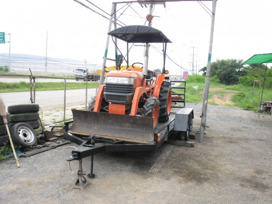 ขายเทรเล่อร์  เอนกประสงค์   อยู่ชุมแพ ยางใหม่ 4 เส้น