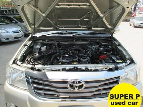 TOYOTA HILUX VIGO CHAMP SMART CAB 2.7 CNG MT 2012 TOYOTA HILUX VIGO CHAMP SMART CAB 2.7 CNG MT 2012