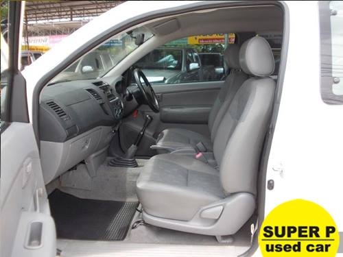TOYOTA HILUX VIGO CAB 2.5 D4D MT 2009 TOYOTA HILUX VIGO CAB 2.5 D4D MT 2009