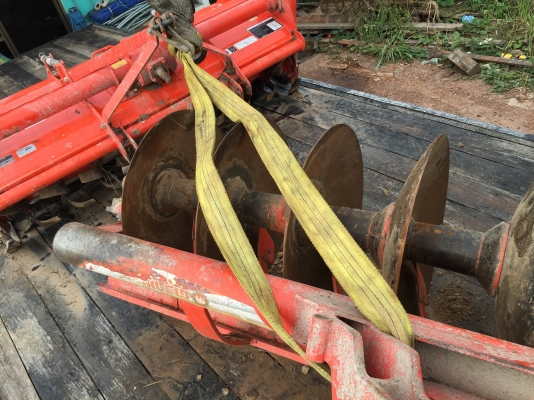 ขายผานไถพร้อมโลตะลีKUBOTA 4508Lสวยมากเลยครับ