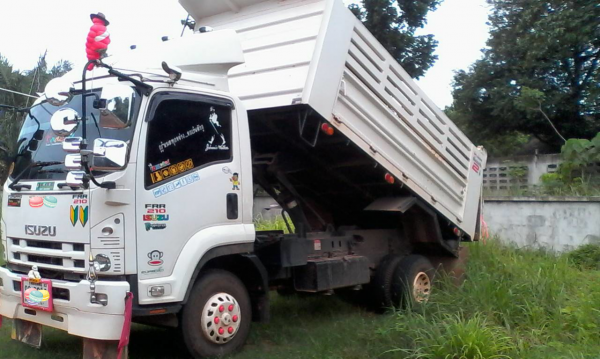 ขายดาวน์รถบรรทุก 6 ล้อดัมพ์ ISUZU FRR 210 แรงม้าปี 2557 ไมล์ 30000 กม.ขายดาวน์ 250000