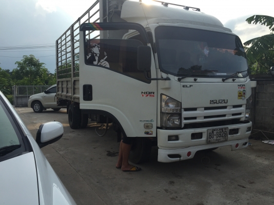 รถ6ล้อisuzu 175 คาร์โก้ ยาว6ม. ติดต่อ080-1405528