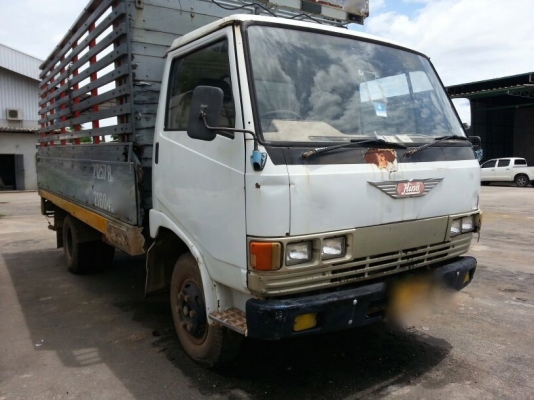 รถฮีโน่ 6 ล้อ KM777 รั้ว  117 แรงม้า.     สนใจติดต่อ  081 - 6079515