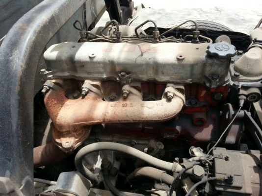 รถฮีโน่ 6 ล้อ KM777 รั้ว  117 แรงม้า.     สนใจติดต่อ  081 - 6079515