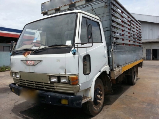 รถฮีโน่ 6 ล้อ KM777 รั้ว  117 แรงม้า.     สนใจติดต่อ  081 - 6079515