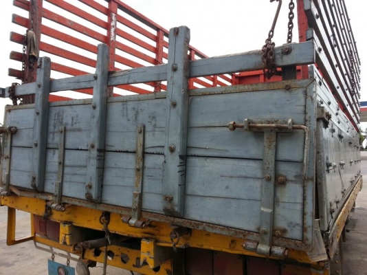 รถฮีโน่ 6 ล้อ KM777 รั้ว  117 แรงม้า.     สนใจติดต่อ  081 - 6079515