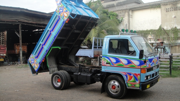 ISUZU NKR ดั๊ม3คิว เครื่อง4BE1(110แรง)แอร์ ฟิล์ม เพาเวอร์ รถสวยพร้อมใช้ ทะเบียนพร้อมโอน