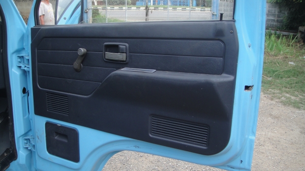 ISUZU NKR ดั๊ม3คิว เครื่อง4BE1(110แรง)แอร์ ฟิล์ม เพาเวอร์ รถสวยพร้อมใช้ ทะเบียนพร้อมโอน