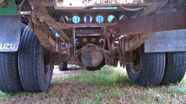 ISUZU 4 ล้อกลาง+ดั๊มพ์ เครื่อง 85 ราคา 160,000 .-