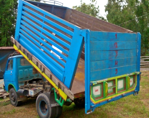 ISUZU 4 ล้อกลาง+ดั๊มพ์ เครื่อง 85 ราคา 160,000 .-