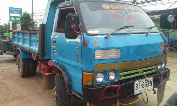 หกล้อ อีซูซุ KS115แรง ดั้ม5คิว ยี่งหน้า พ.เวอร์ ช่วงล่างใหญ่ Fเกียร์ร็อค เล่มทะเบียนพร้อมโอน (( ลดราคา 225,000บ )) ต่อรองได้ครับ ขายได้ขายเลย