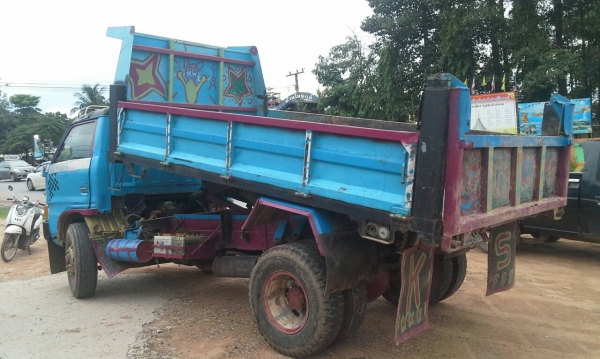 หกล้อ อีซูซุ KS115แรง ดั้ม5คิว ยี่งหน้า พ.เวอร์ ช่วงล่างใหญ่ Fเกียร์ร็อค เล่มทะเบียนพร้อมโอน (( ลดราคา 225,000บ )) ต่อรองได้ครับ ขายได้ขายเลย