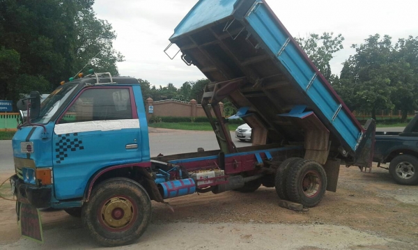 หกล้อ อีซูซุ KS115แรง ดั้ม5คิว ยี่งหน้า พ.เวอร์ ช่วงล่างใหญ่ Fเกียร์ร็อค เล่มทะเบียนพร้อมโอน (( ลดราคา 225,000บ )) ต่อรองได้ครับ ขายได้ขายเลย