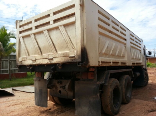 รถฮีโน่ 10 ล้อดั๊ม  FM1J  260  แรงม้า.  ปี 46.    สนใจติดต่อ  081 - 6079515