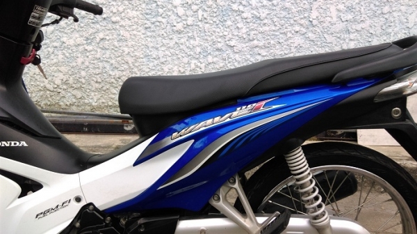 Wave 110i ปลายปี 2555 ชุดสีสด รถบ้าน เอกสารพร้อมโอน