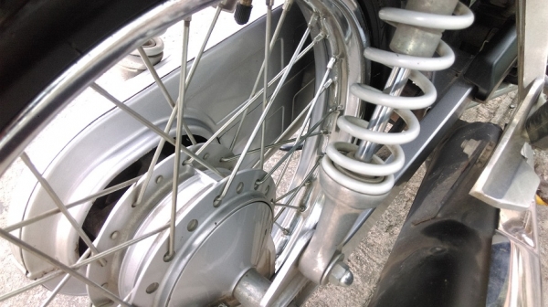 Wave 110i ปลายปี 2555 ชุดสีสด รถบ้าน เอกสารพร้อมโอน