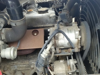 รถไถนา แทร็กเตอร์  MITSUBISHI MKM-100 ตีนตะขาบ แทรกยาง ไถนา ดันดิน ตีดิน เก่าญี่ปุ่นแท้