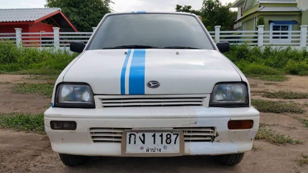ขาย Daihatsu mira 800cc.