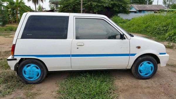 ขาย Daihatsu mira 800cc.