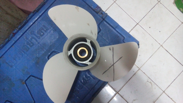 ใบพัดyamaha  13  1/2 &times;15-k  ใบใหม่ญี่ปุ่น