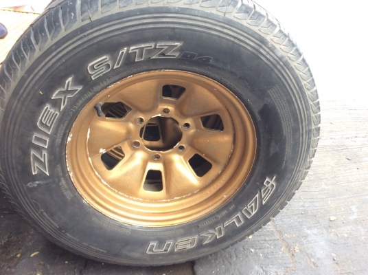 ขายยาง265/70 R16 ปี12 สภาพใช้งานได้ปกติ  ราคาเส้นละ 800 บาท