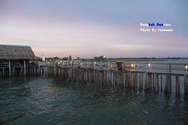 ขายทาวน์เฮ้าส์ 2 ชั้น ถนนบางขุนเทียน-ชายทะเล ใกล้ สน.เทียนทะเล