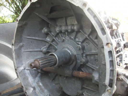 เกียร์ 10 ล้อ ฟูโซ่ตัวใหม่ สภาพสวยมากครับ พร้อมเกียร์ฝาก ราคานี้ไม่มีอีกแล้ว เกียร์ 10 ล้อ ฟูโซ่ตัวใหม่ สภาพสวยมากครับ พร้อมเกียร์ฝาก ราคานี้ไม่มีอีกแล้ว