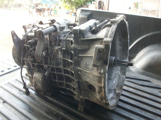 เกียร์ 10 ล้อ ฟูโซ่ตัวใหม่ สภาพสวยมากครับ พร้อมเกียร์ฝาก ราคานี้ไม่มีอีกแล้ว เกียร์ 10 ล้อ ฟูโซ่ตัวใหม่ สภาพสวยมากครับ พร้อมเกียร์ฝาก ราคานี้ไม่มีอีกแล้ว