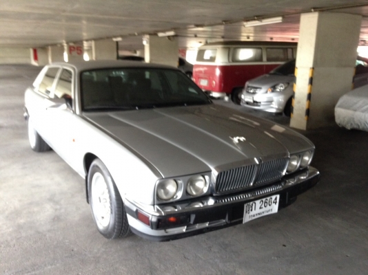 ขายสด! รถอยู๋ตึก CAT บางรัก